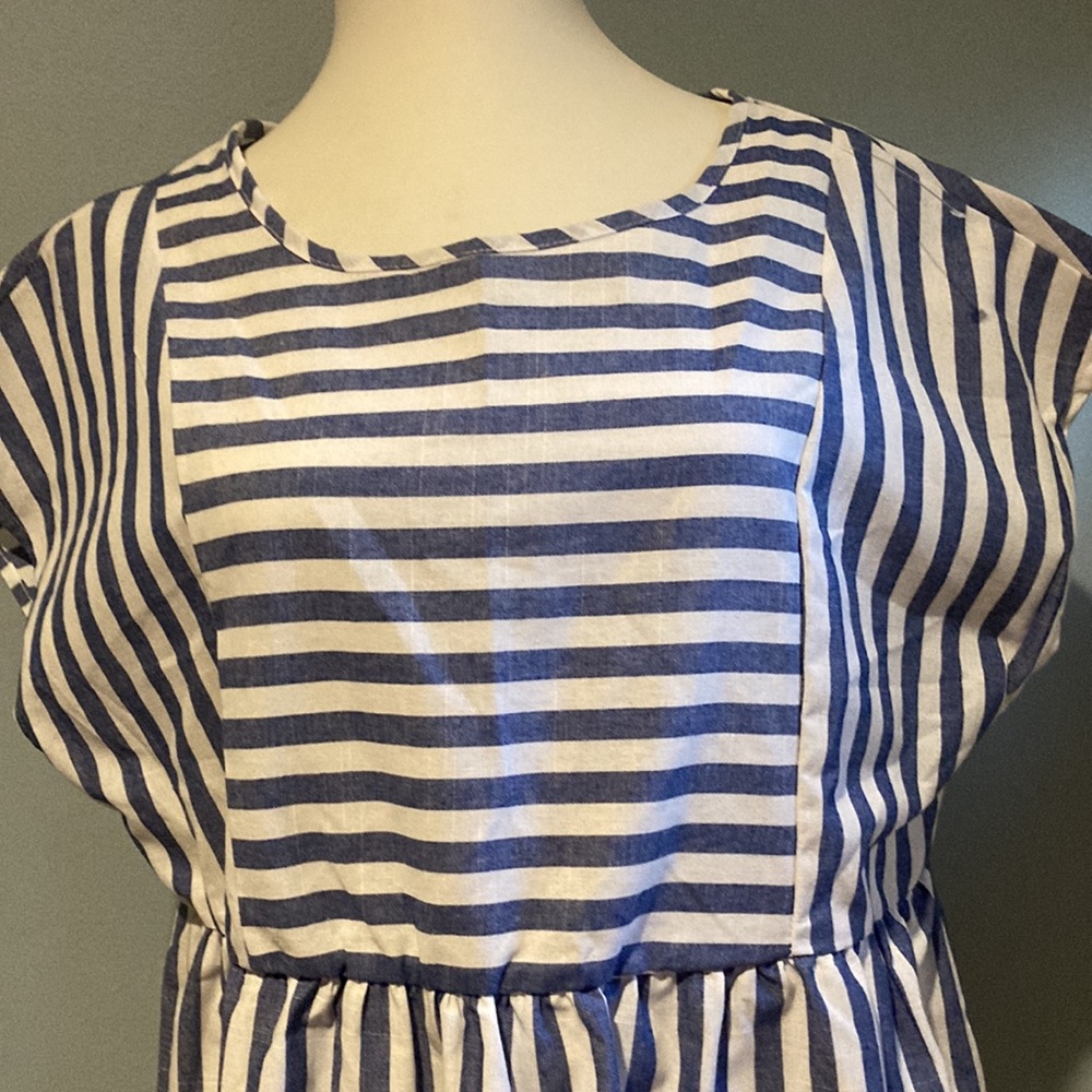 Emery Rose Simple Summer Dress - Picture 2 of 6